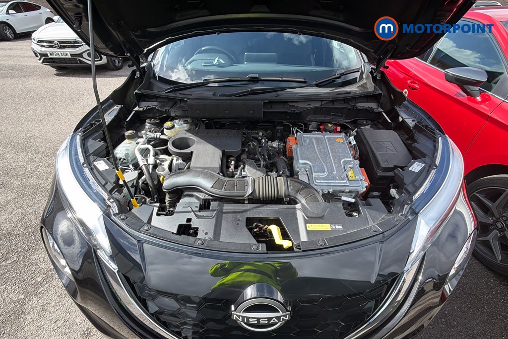 Nissan Juke N-Connecta Automatic Petrol-Electric Hybrid SUV - Stock Number (1609836) - 51st supplementary image