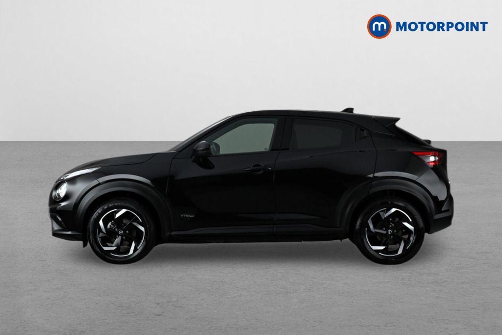 Nissan Juke N-Connecta Automatic Petrol-Electric Hybrid SUV - Stock Number (1609836) - Passenger side