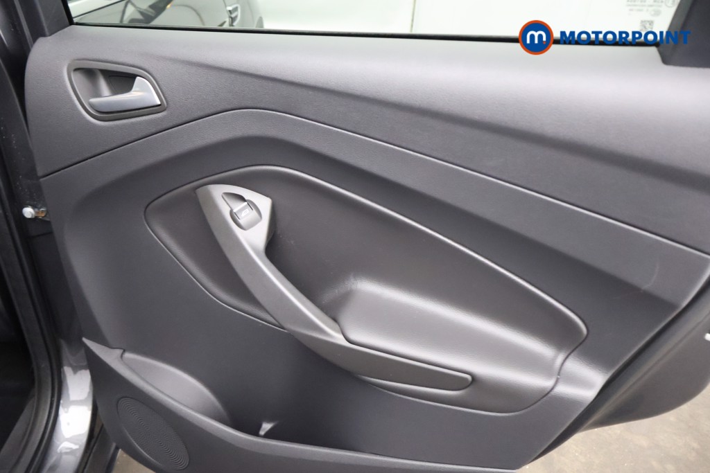Ford Kuga Titanium Automatic Petrol SUV - Stock Number (1629049) - 15th supplementary image