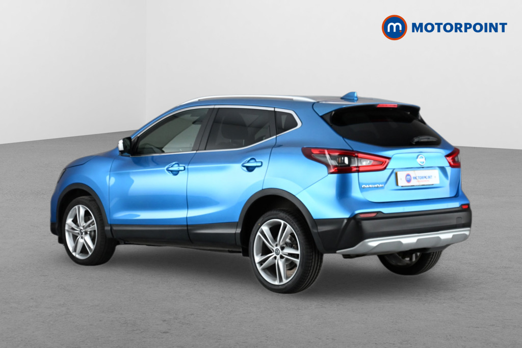Nissan Qashqai N-Motion Automatic Diesel SUV - Stock Number (1633524) - Passenger side rear corner