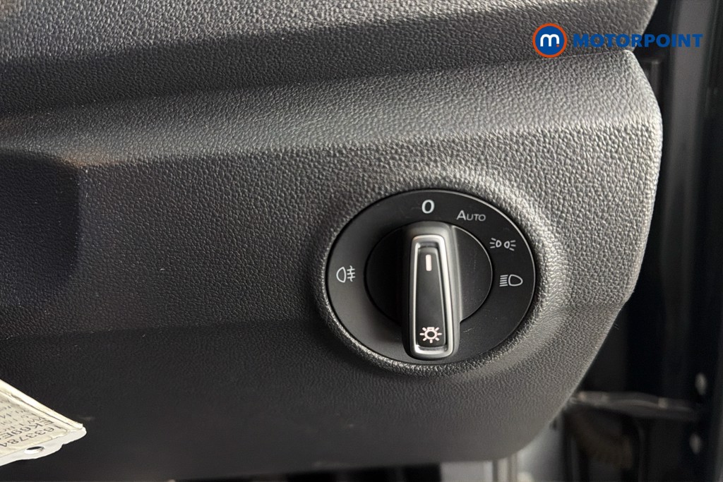 Volkswagen T-Roc SE Automatic Petrol SUV - Stock Number (1633784) - 18th supplementary image