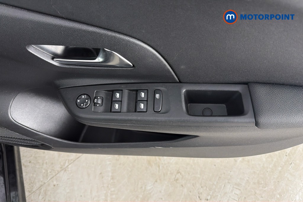 Vauxhall Corsa Design Manual Petrol Hatchback - Stock Number (1634661) - 20th supplementary image