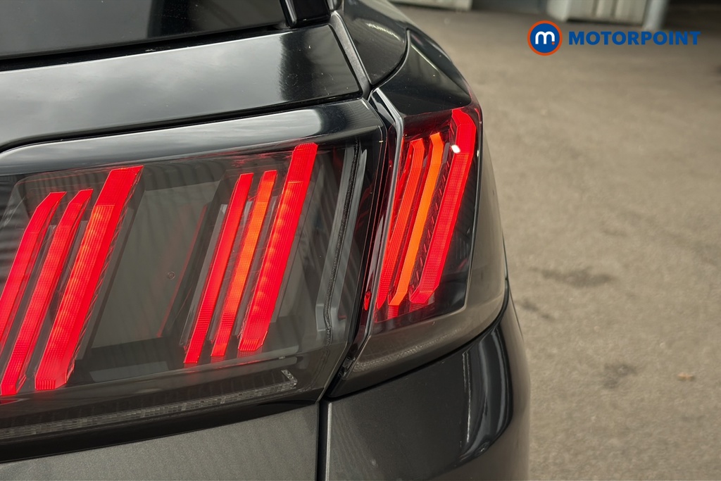 Peugeot 3008 Allure Premium Automatic Diesel SUV - Stock Number (1636035) - 36th supplementary image