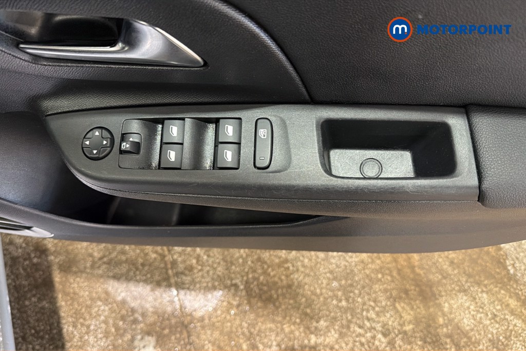 Vauxhall Corsa GS Manual Petrol Hatchback - Stock Number (1636318) - 20th supplementary image