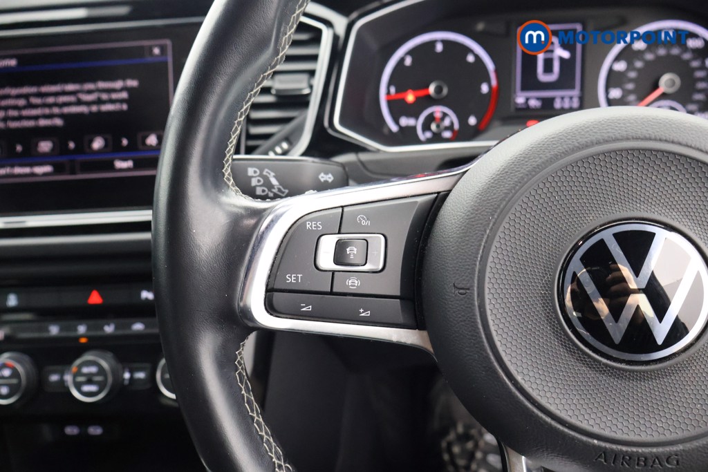 Volkswagen T-Roc Black Edition Manual Diesel SUV - Stock Number (1636681) - 2nd supplementary image