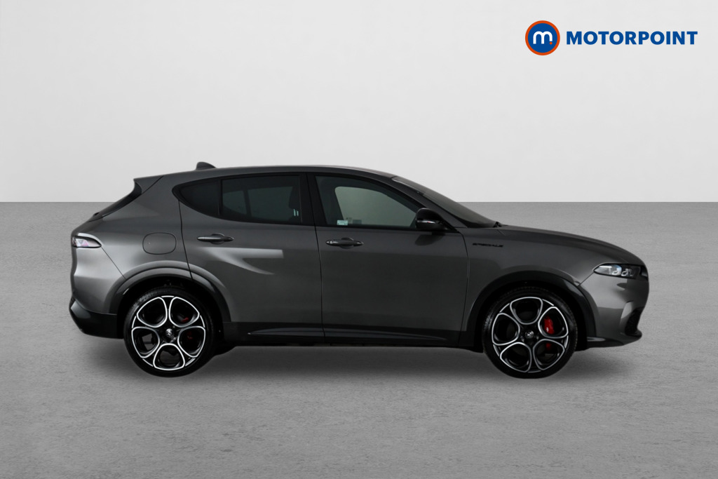 Alfa Romeo Tonale Speciale Automatic Petrol SUV - Stock Number (1637017) - Drivers side