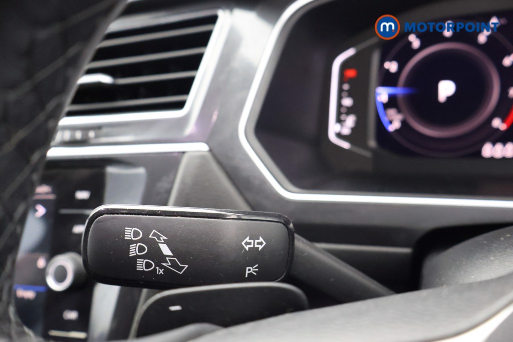 Volkswagen Tiguan Allspace Life Automatic Petrol SUV - Stock Number (1637212) - 5th supplementary image