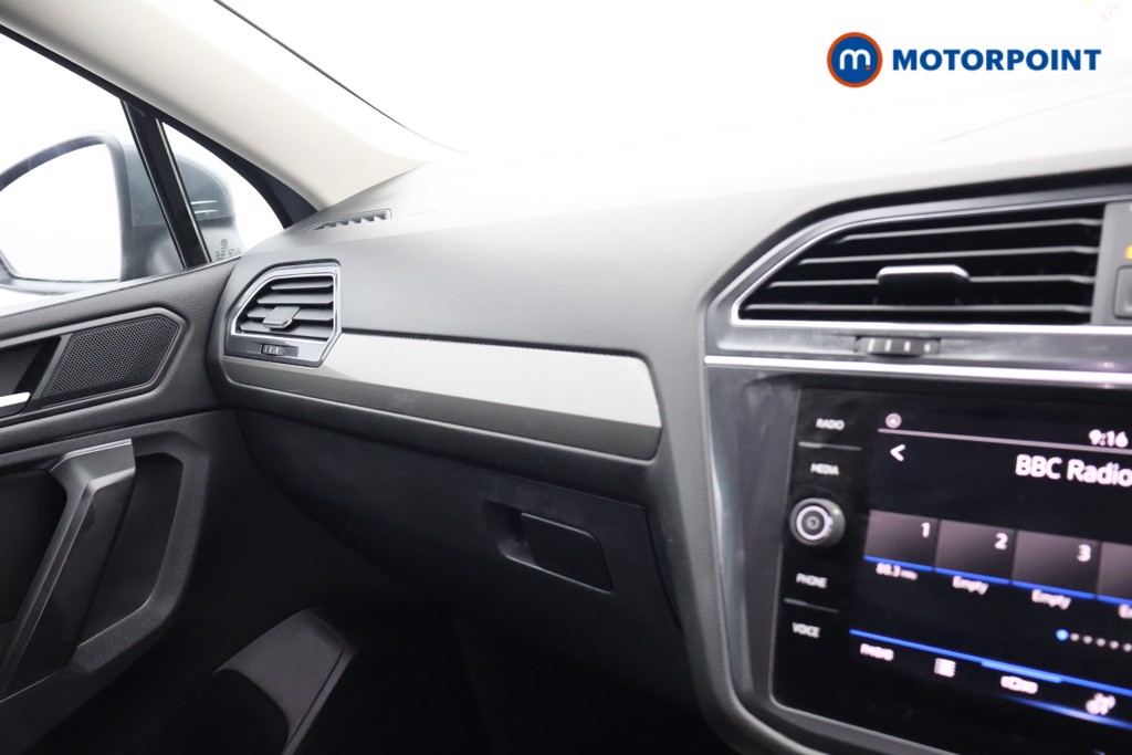 Volkswagen Tiguan Allspace Life Automatic Petrol SUV - Stock Number (1637212) - 9th supplementary image