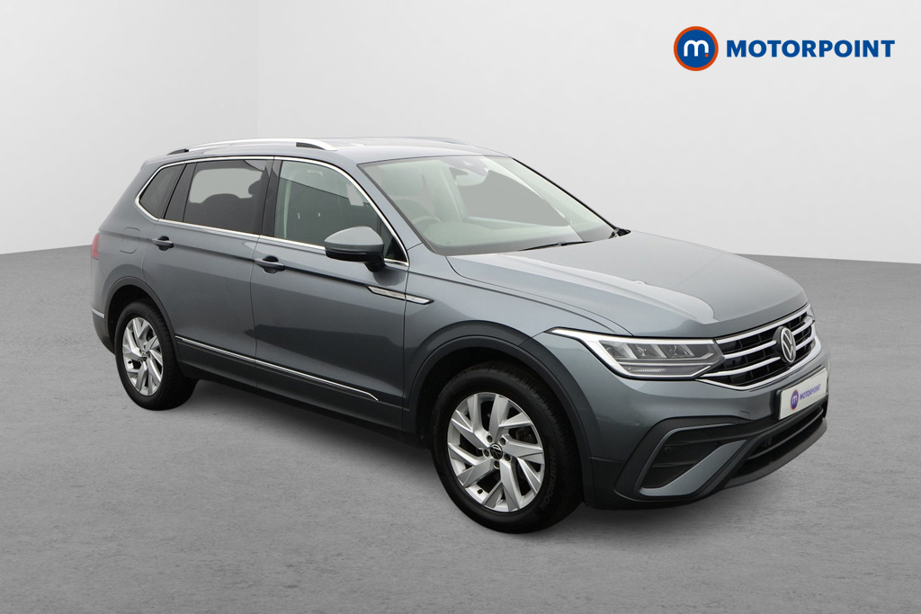 Volkswagen Tiguan Allspace Life Automatic Petrol SUV - Stock Number (1637212) - Drivers side front corner