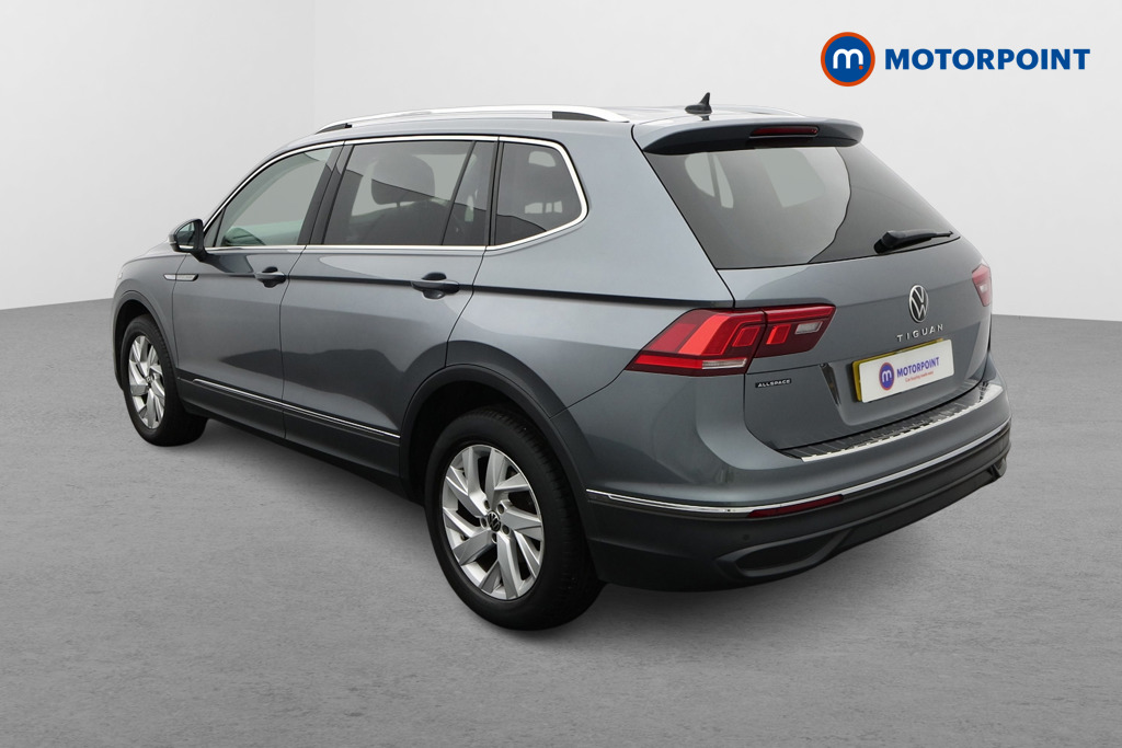 Volkswagen Tiguan Allspace Life Automatic Petrol SUV - Stock Number (1637212) - Passenger side rear corner