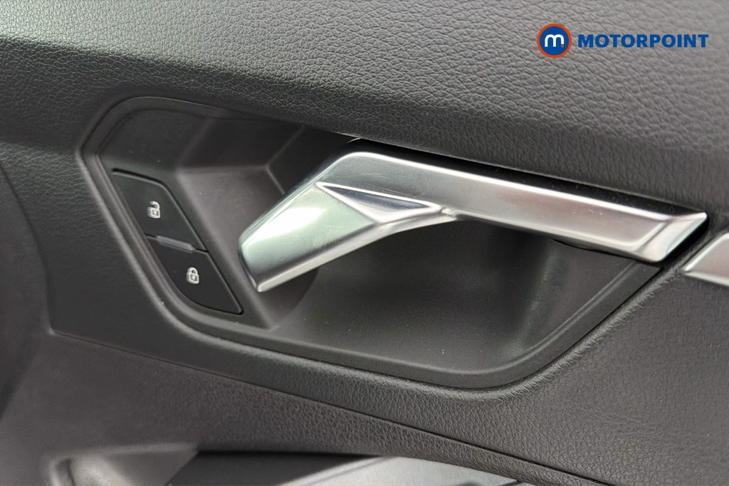 Audi Q3 S Line Automatic Diesel SUV - Stock Number (1637914) - 42nd supplementary image