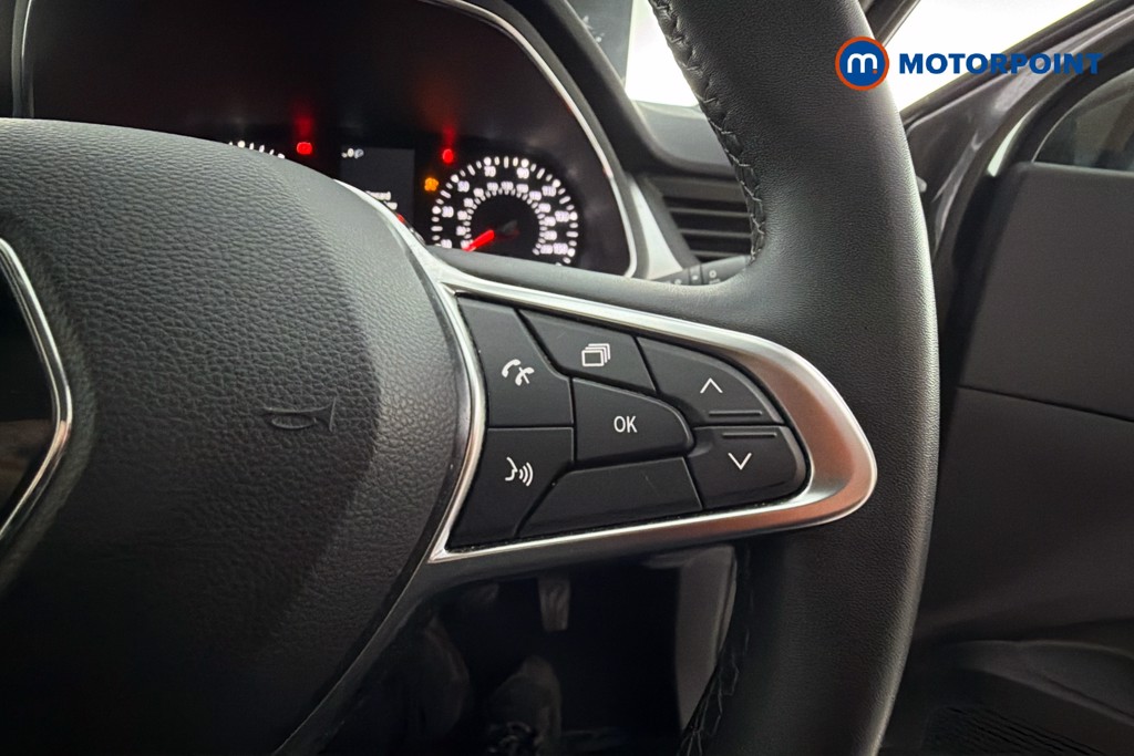 Renault Captur Limited Manual Petrol SUV - Stock Number (1638697) - 4th supplementary image