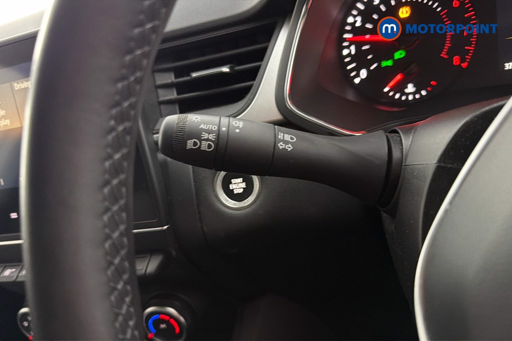 Renault Captur Limited Manual Petrol SUV - Stock Number (1638697) - 6th supplementary image