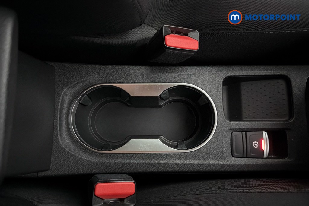 Renault Captur Limited Manual Petrol SUV - Stock Number (1638697) - 16th supplementary image