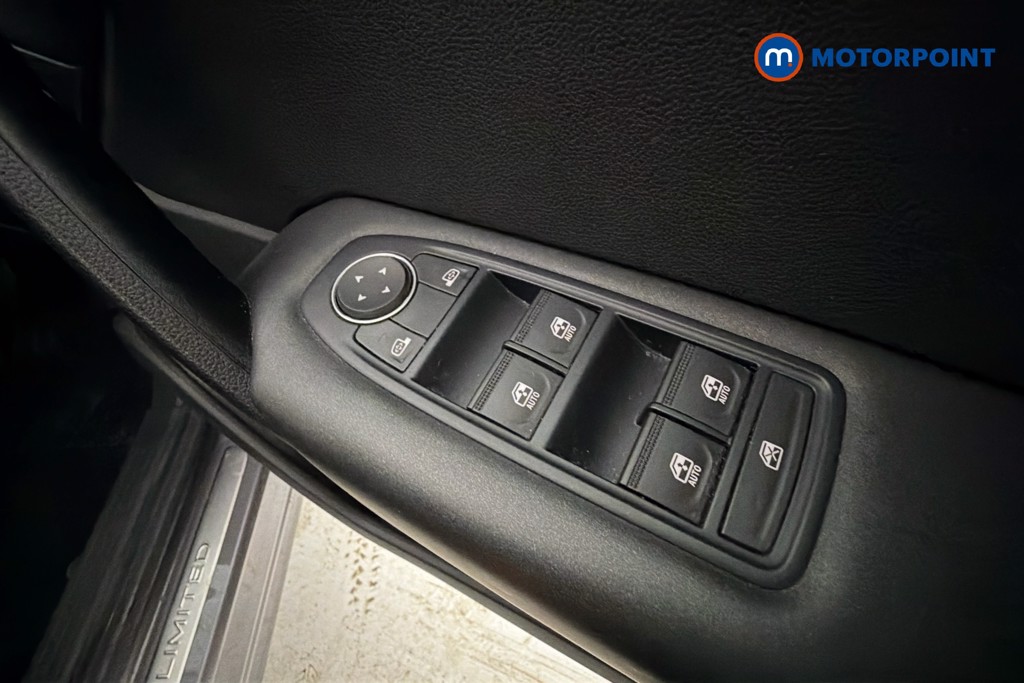 Renault Captur Limited Manual Petrol SUV - Stock Number (1638697) - 20th supplementary image