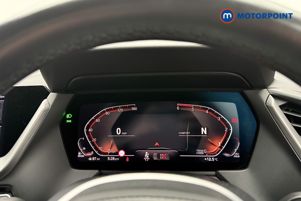 BMW 1 Series M Sport Manual Diesel Hatchback - Stock Number (1638949) - 9th supplementary image