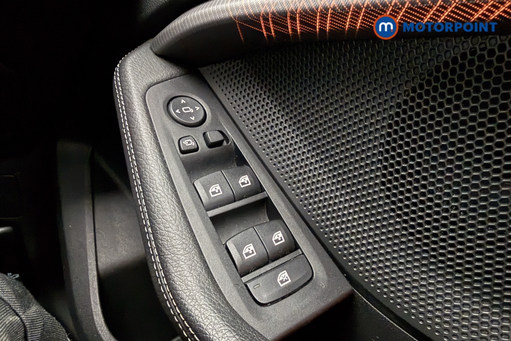 BMW 1 Series M Sport Manual Diesel Hatchback - Stock Number (1638949) - 17th supplementary image