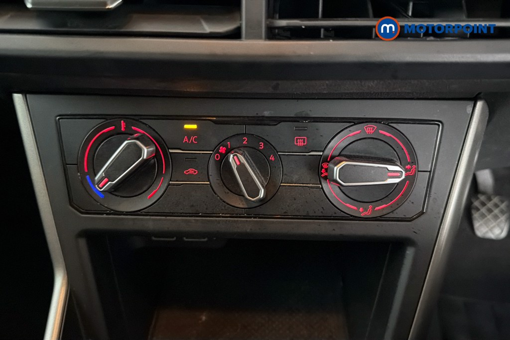 Volkswagen Polo Match Manual Petrol Hatchback - Stock Number (1638997) - 12th supplementary image