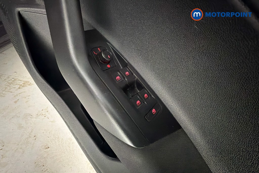 Volkswagen Polo Match Manual Petrol Hatchback - Stock Number (1638997) - 20th supplementary image