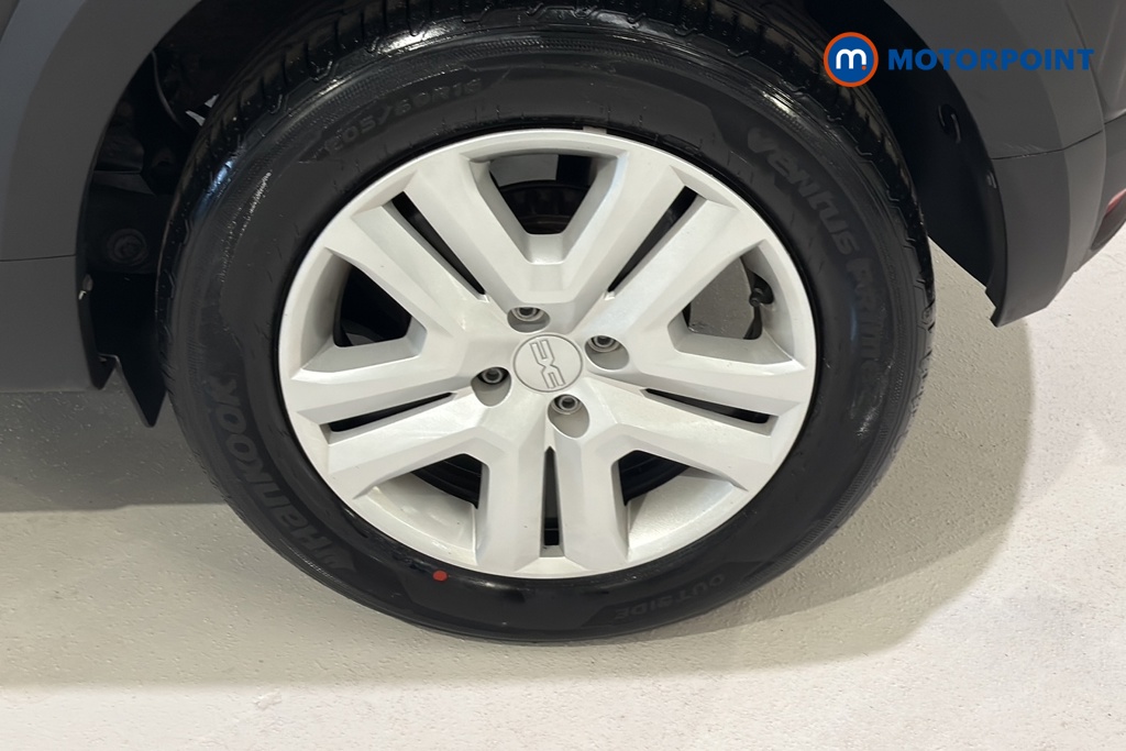 Dacia Sandero Stepway Expression Manual Petrol Hatchback - Stock Number (1639139) - 45th supplementary image