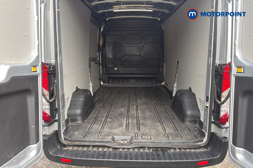 Ford Transit Limited Automatic Diesel Medium Roof Van - Stock Number (1639441) - 33rd supplementary image