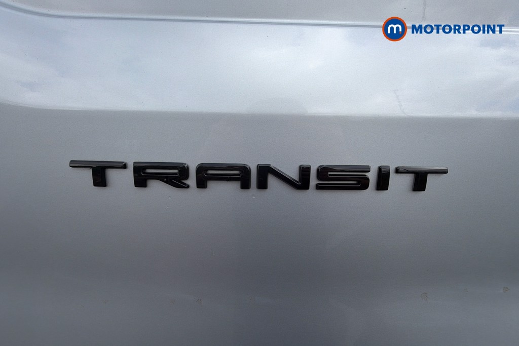 Ford Transit Limited Automatic Diesel Medium Roof Van - Stock Number (1639441) - 37th supplementary image