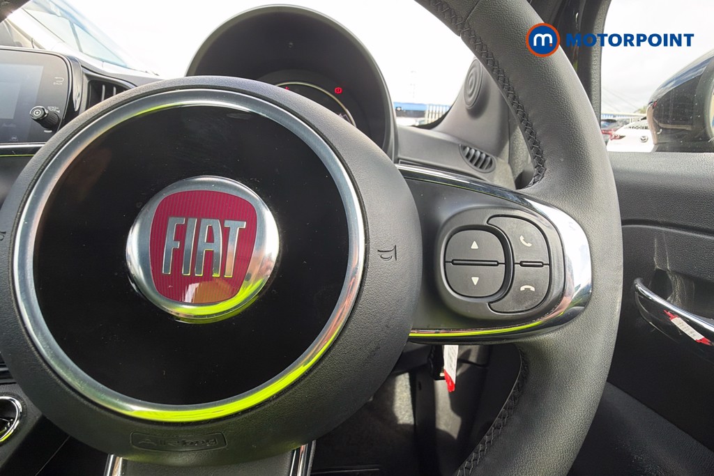 Fiat 500 TOP Manual Petrol Convertible - Stock Number (1639546) - 4th supplementary image