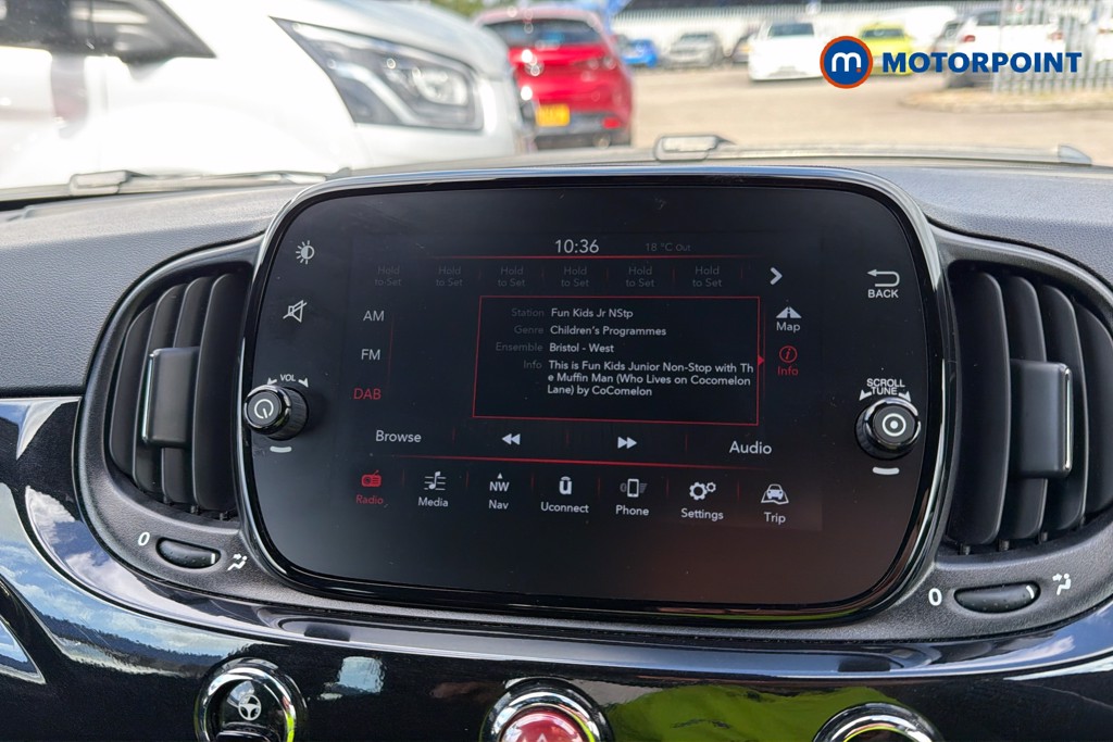 Fiat 500 TOP Manual Petrol Convertible - Stock Number (1639546) - 9th supplementary image