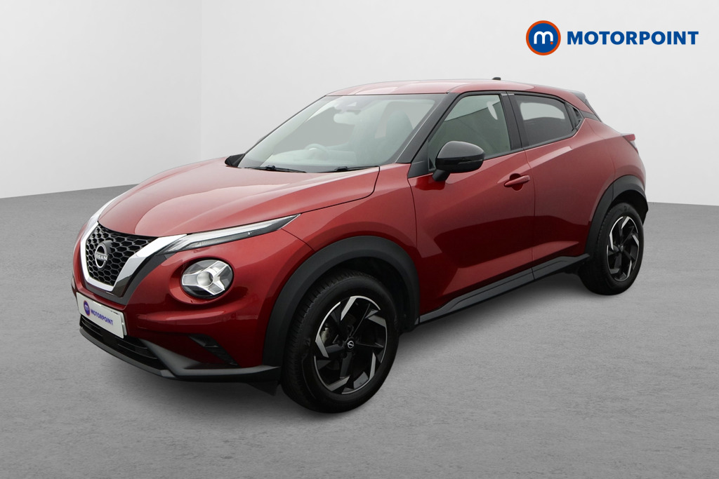 Nissan Juke N-Connecta Manual Petrol SUV - Stock Number (1640007) - Passenger side front corner