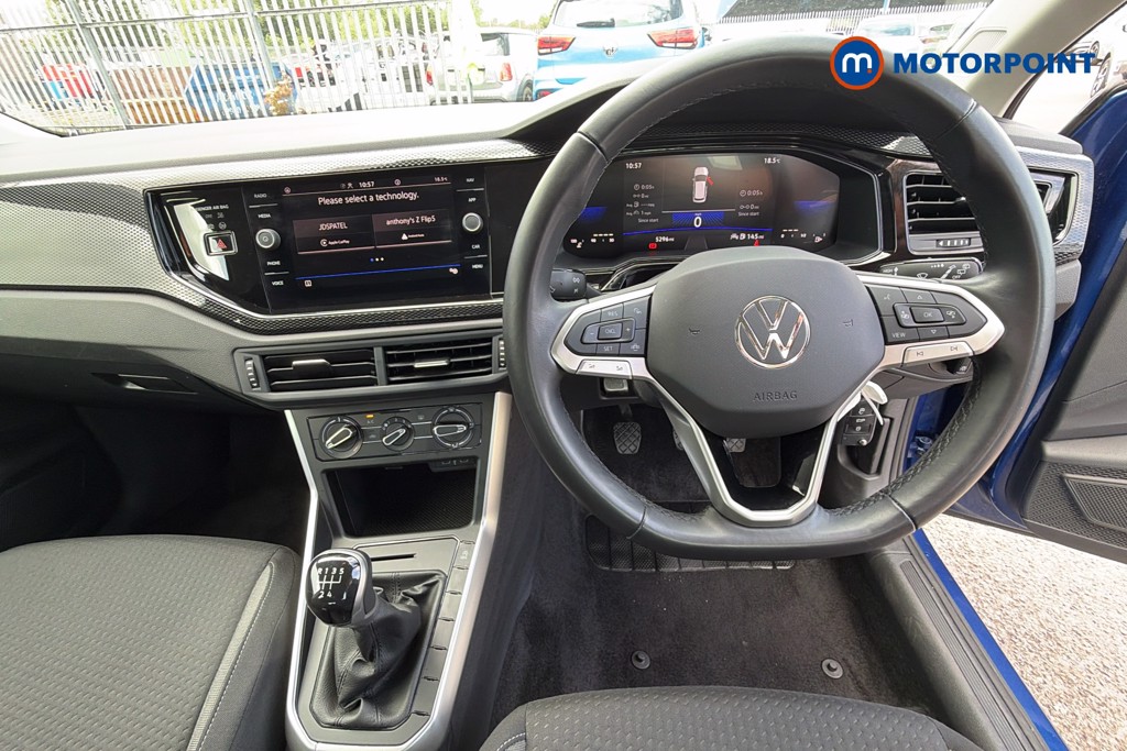 Volkswagen Polo Life Manual Petrol Hatchback - Stock Number (1640276) - 2nd supplementary image