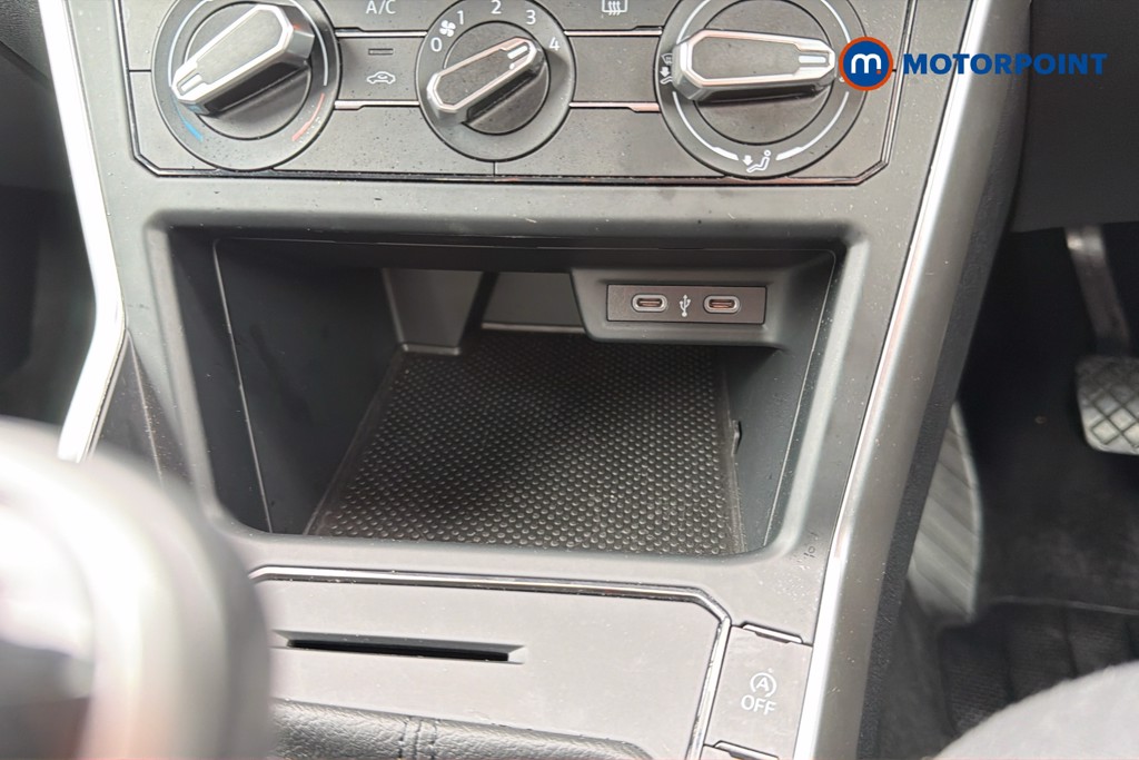 Volkswagen Polo Life Manual Petrol Hatchback - Stock Number (1640276) - 17th supplementary image