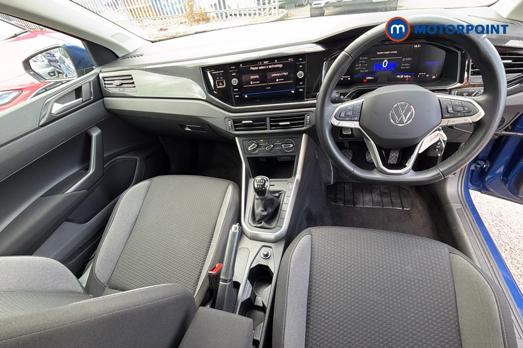 Volkswagen Polo Life Manual Petrol Hatchback - Stock Number (1640276) - 1st supplementary image