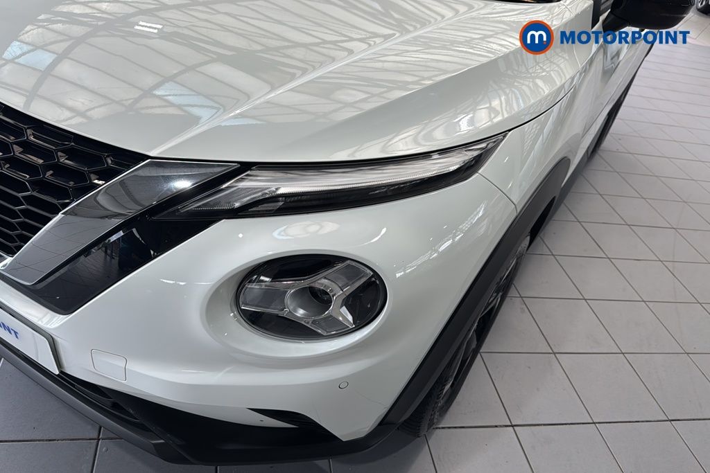 Nissan Juke N-Connecta Manual Petrol SUV - Stock Number (1640571) - 42nd supplementary image