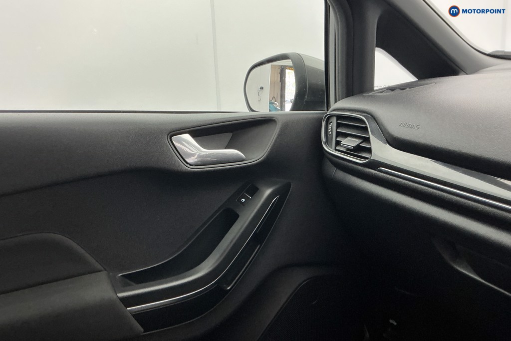 Ford Fiesta St-Line Edition Manual Petrol Hatchback - Stock Number (1641145) - 19th supplementary image