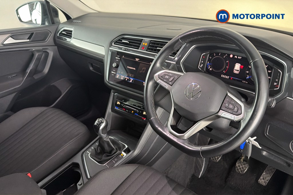 Volkswagen Tiguan Allspace Life Manual Petrol SUV - Stock Number (1641233) - 2nd supplementary image
