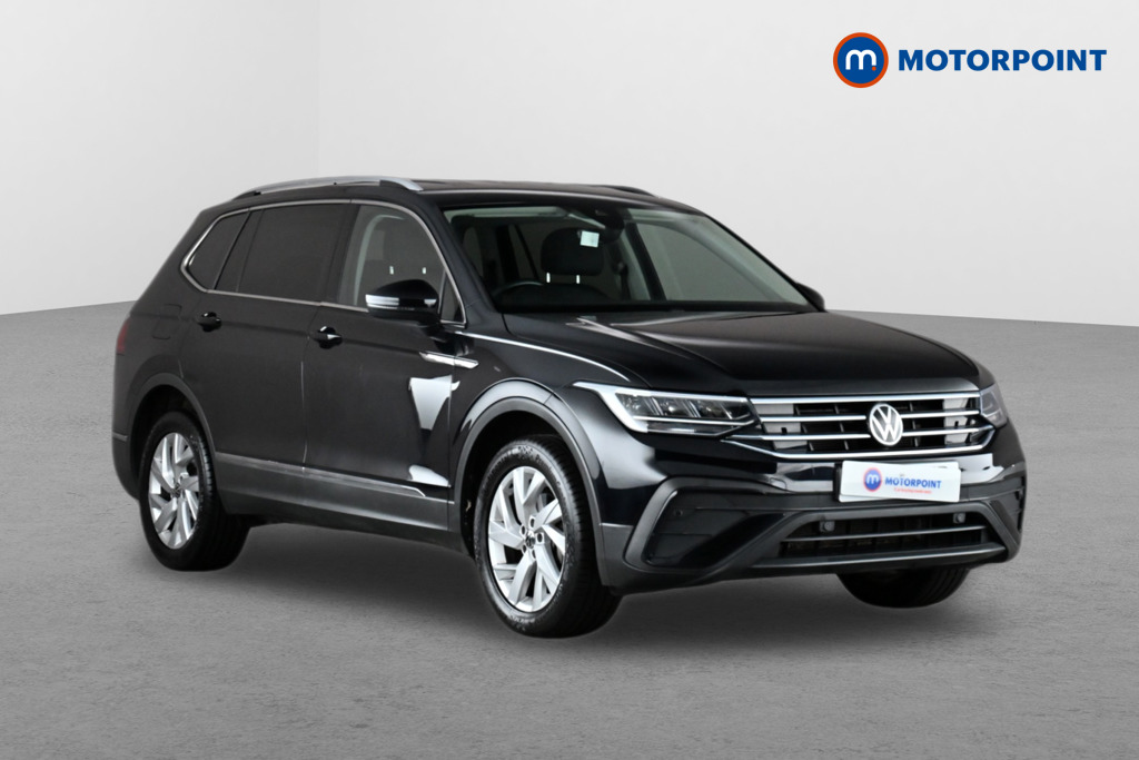 Volkswagen Tiguan Allspace Life Manual Petrol SUV - Stock Number (1641233) - Drivers side front corner