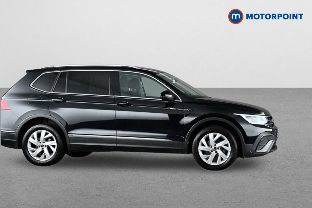 Volkswagen Tiguan Allspace Life Manual Petrol SUV - Stock Number (1641233) - Drivers side