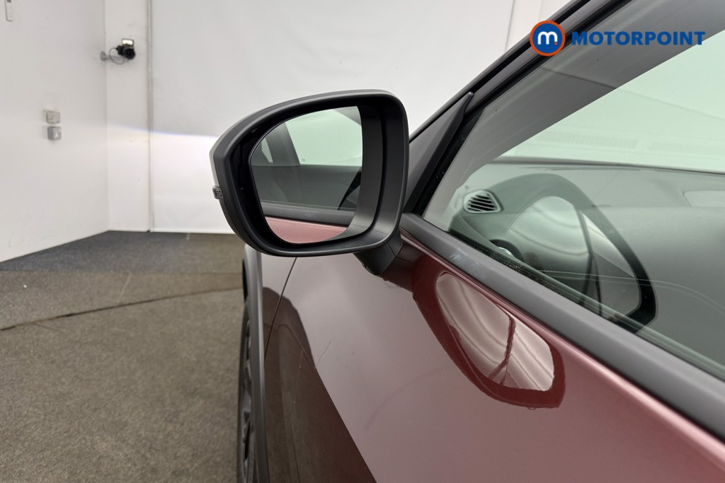 Nissan Juke N-Connecta Automatic Petrol SUV - Stock Number (1641290) - 30th supplementary image