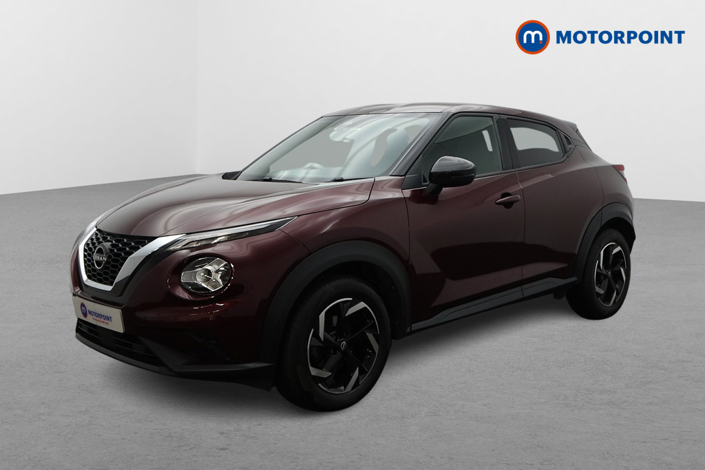 Nissan Juke N-Connecta Automatic Petrol SUV - Stock Number (1641290) - Passenger side front corner