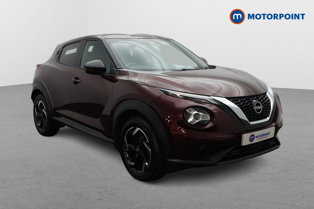 Nissan Juke N-Connecta Automatic Petrol SUV - Stock Number (1641290) - Drivers side front corner