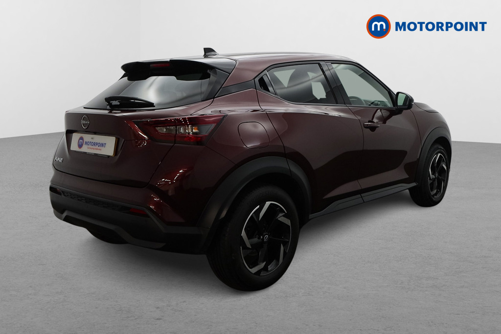 Nissan Juke N-Connecta Automatic Petrol SUV - Stock Number (1641290) - Drivers side rear corner