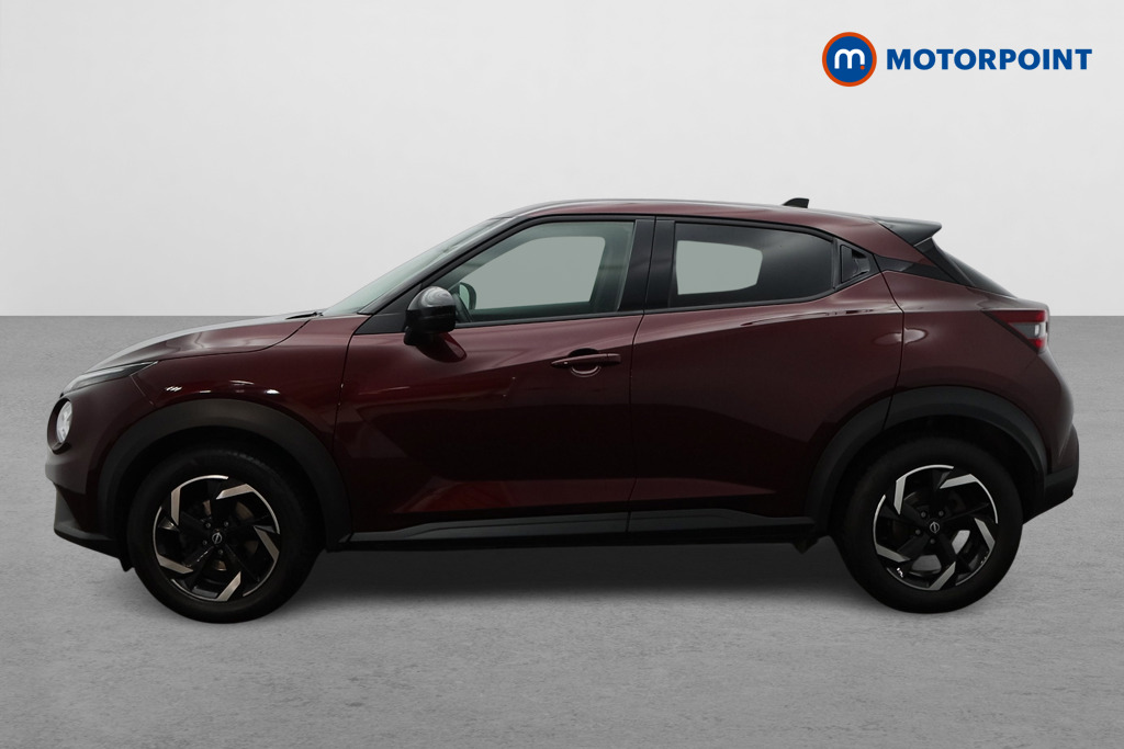 Nissan Juke N-Connecta Automatic Petrol SUV - Stock Number (1641290) - Passenger side