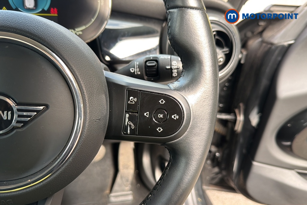 Mini Hatchback Cooper S Level 1 Automatic Electric Hatchback - Stock Number (1641517) - 3rd supplementary image