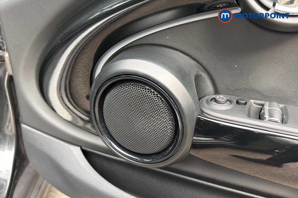 Mini Hatchback Cooper S Level 1 Automatic Electric Hatchback - Stock Number (1641517) - 21st supplementary image