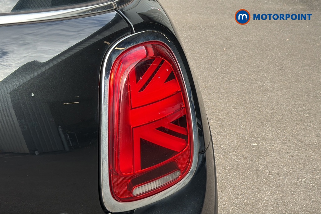 Mini Hatchback Cooper S Level 1 Automatic Electric Hatchback - Stock Number (1641517) - 36th supplementary image