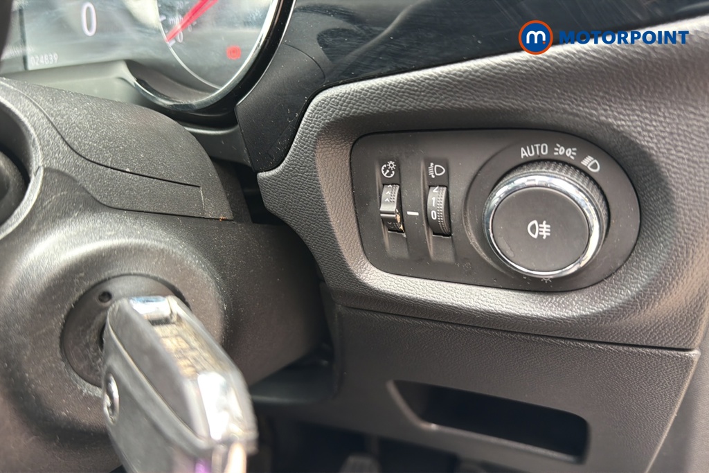 Vauxhall Corsa Design Manual Petrol Hatchback - Stock Number (1641543) - 11th supplementary image