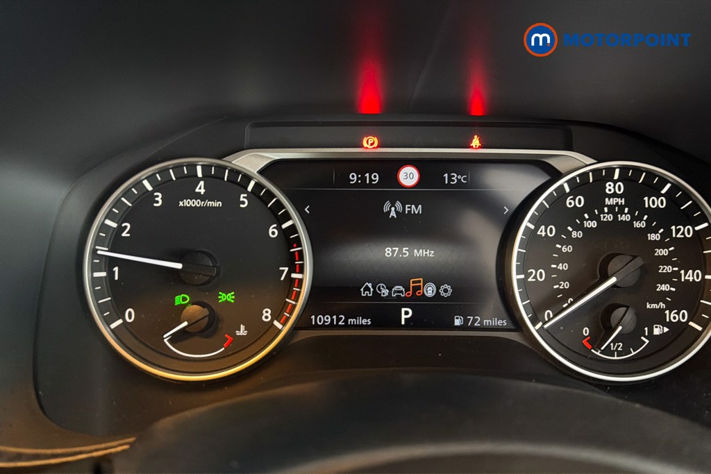 Nissan Juke Acenta Premium Automatic Petrol SUV - Stock Number (1641705) - 8th supplementary image