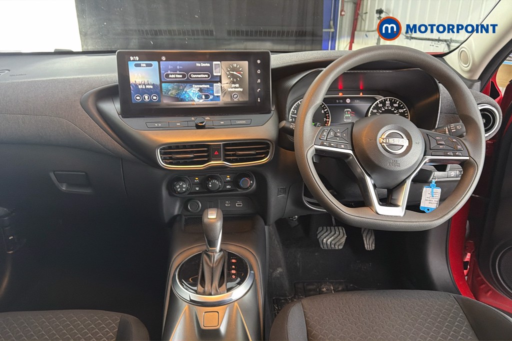 Nissan Juke Acenta Premium Automatic Petrol SUV - Stock Number (1641705) - 1st supplementary image