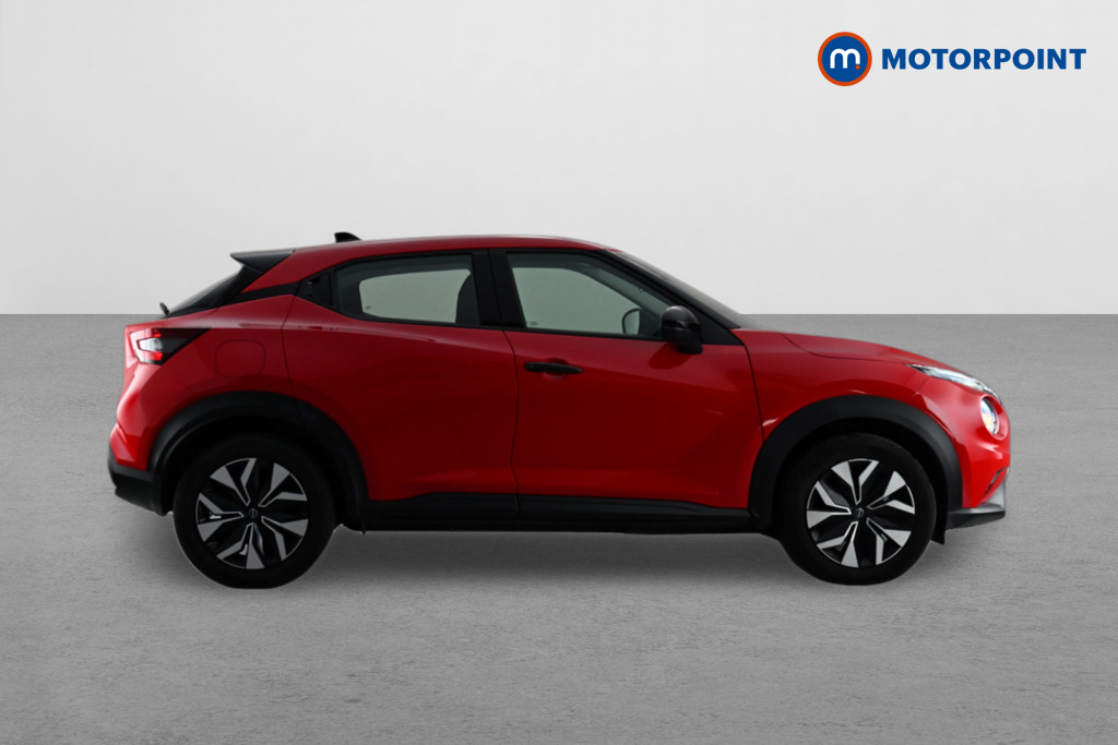 Nissan Juke Acenta Premium Automatic Petrol SUV - Stock Number (1641705) - Drivers side