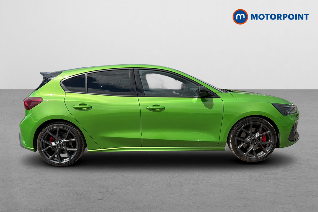Ford Focus ST Manual Petrol Hatchback - Stock Number (1641971) - Passenger side